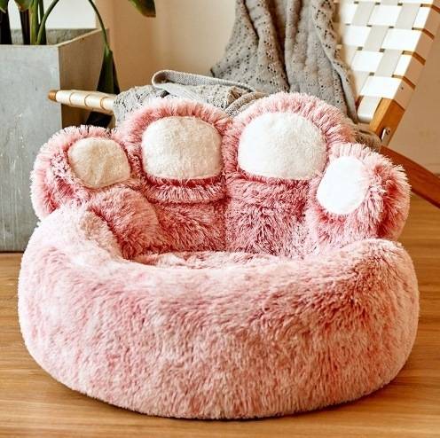 Fleurissaint cozy paw bed— a soft, furry haven made for snuggles, snoozes, and tail-wagging dreams. Designed with plush faux fur and a cushioned base, this bed feels like a warm hug for your four-legged best friend.